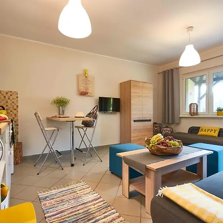 Arenda Apartamenty&domki Caloroczne * Sierakow (Greater Poland)