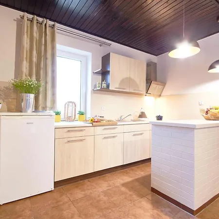 Ośrodek wypoczynkowy Arenda Apartamenty&domki Całoroczne Sierakow (Greater Poland)