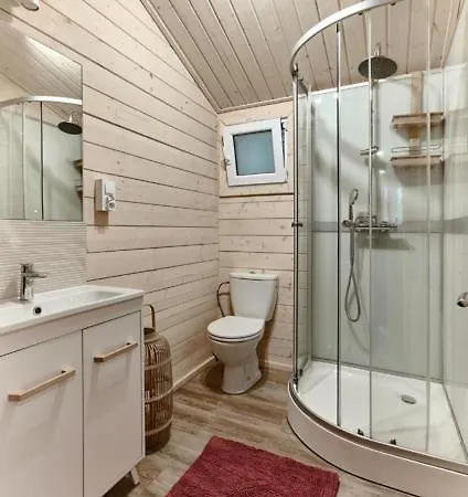 Arenda Apartamenty&domki Caloroczne Sierakow (Greater Poland)