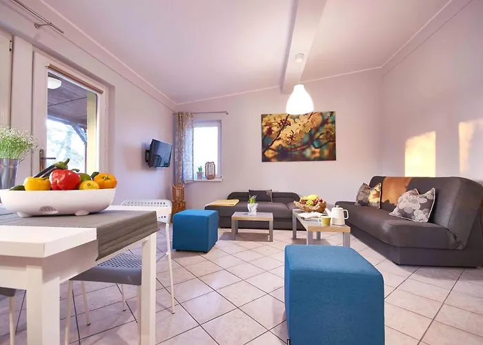 Resort Arenda Apartamenty&domki Caloroczne Sierakow (Greater Poland)